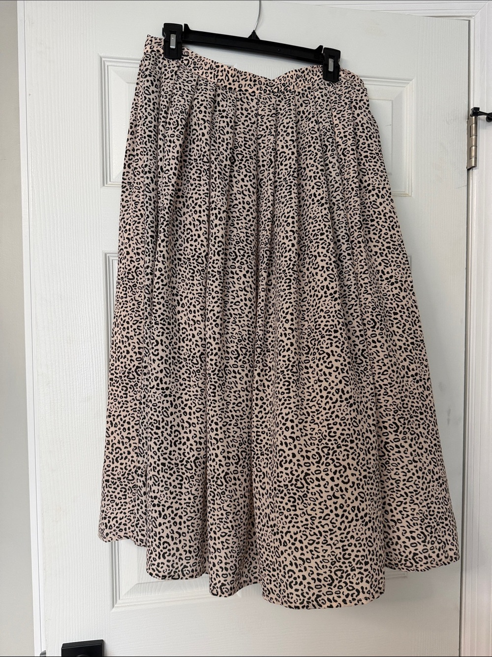Who What Wear Cream & Black Leopard Print Circle Skirt - size 12